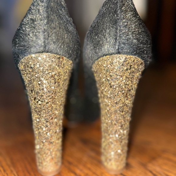 Miu Miu Black and Gold Women's Heels - Picture 8 of 11